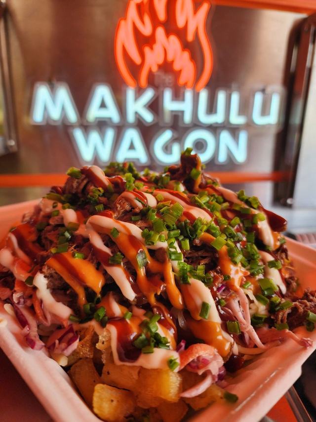 Loaded pulled pork fries